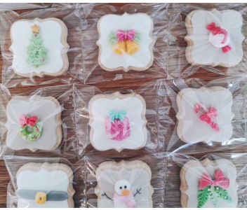 Advent Calendar - 24 Mini Butter Biscuits with fondant icing