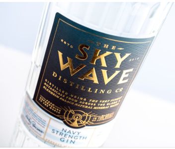 Sky Wave Navy Strength London Dry Gin 700ml