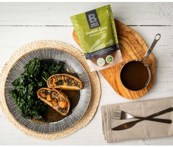 Bay's Kitchen Vegetable Gravy with Thyme & Chives
