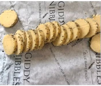 4 Giddy Nibbles Bake-at-Home Cheese Biscuits
