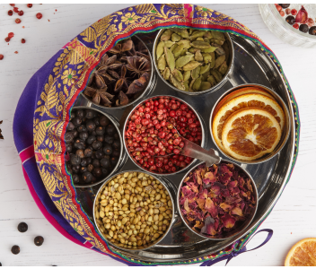GIN BOTANICALS TIN WITH SILK SARI WRAP  |  7 BOTANICALS