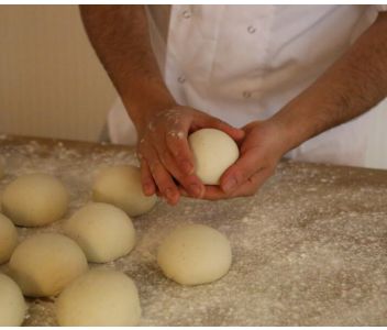 Pizza Dough Balls 24 x 250g