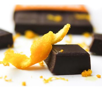CREAMY ORANGE – 35g – Sweet, Creamy and Deliciously Dairy Free Orange Milk Chocolate Bar