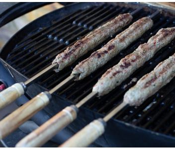 1 METRE 8MM WIDE SQUARE TANDOOR KEBAB SKEWERS