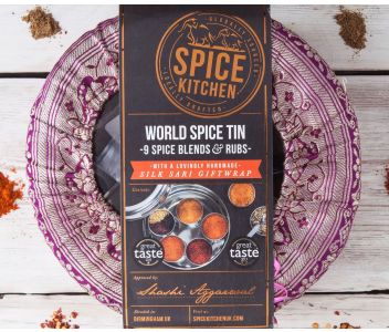 WORLD SPICE BLENDS & BBQ RUBS SPICE TIN WITH SARI WRAP | 9 SPICE BLENDS 