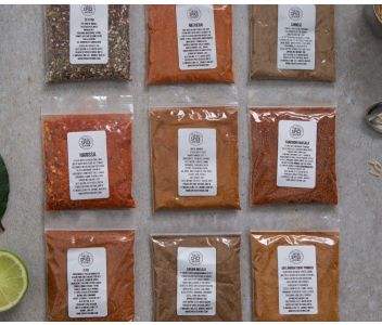 WORLD SPICE BLENDS & BBQ RUBS SPICE TIN | 9 SPICE BLENDS 