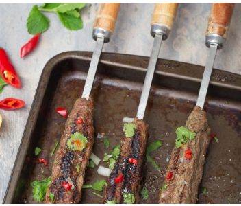 1 METRE 8MM WIDE SQUARE TANDOOR KEBAB SKEWERS