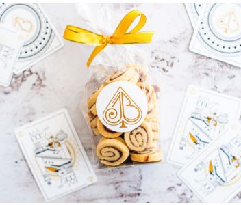 Cinnamon Swirl Biscuits Gift Bag