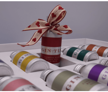 TWELVE STUNNING GINS FOR YOUR VALENTINE - BLUE BOX - 35ML TINS
