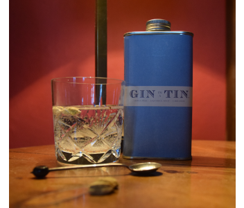 LONDON DRY LEMON PEEL, CORIANDER & CARDAMOM GIN IN A TIN– 50CL TIN