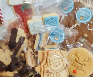Biscuit hamper