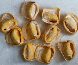 Cacio and Pepe Tortelloni