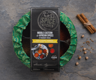 AFRICAN & MIDDLE EASTERN SPICE TIN WITH SARI WRAP | 9 SPICES | 