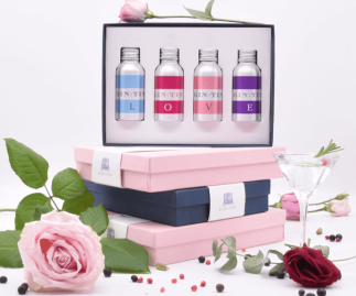 SPELL IT WITH L.O.V.E - PINK BOX - 35ML TINS