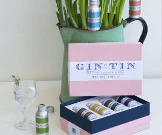 THE LOVE GIN TIN, GIFT BOX SET - PINK