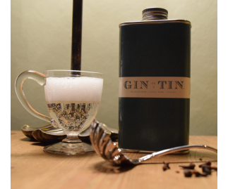 BLACK PEPPER, CASSIA BARK & CLOVES, GIN NO.3 – 50CL TIN