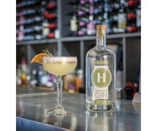 Hussingtree Asparagus Dry Gin (40% abv)