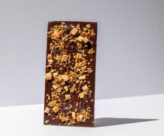 Milk Chocolate Toffee Honeycomb and Fudge Tablette
