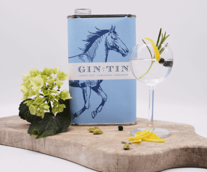 The Perfect Tin for Equestrian Gin Lovers - 50CL TIN