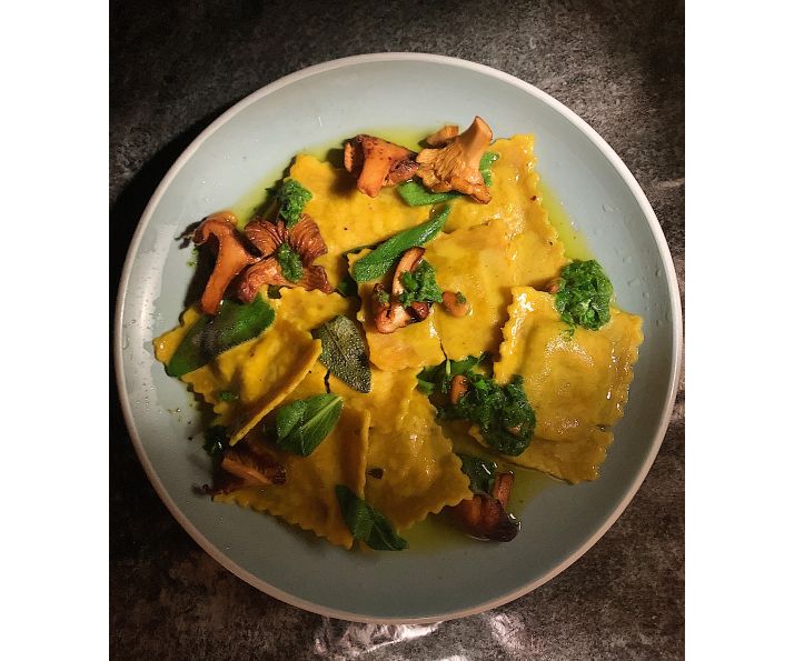 Vegan Wild Mushroom & Caramelised Onion Ravioli (6 servings)