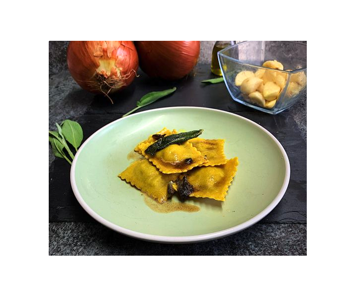 Free-range pork sausage, sage and onion ravioli (6 servings)