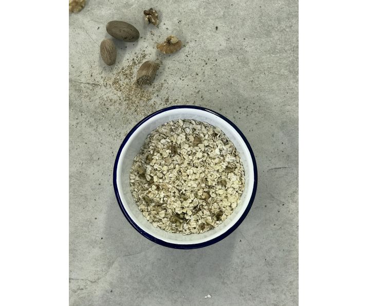 Walnut & Grated Nutmeg Porridge